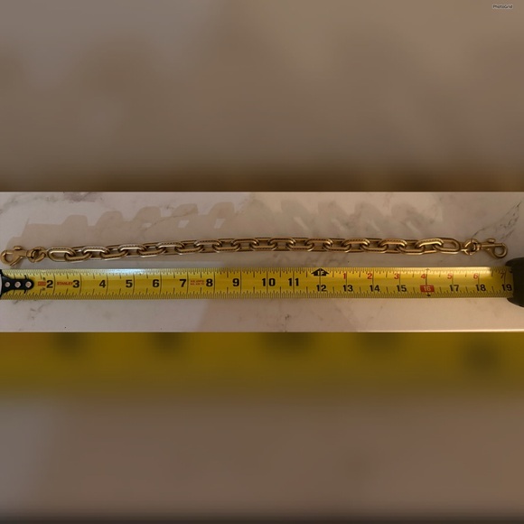 Coach Gold Link Chain 🔗 - Picture 4 of 4